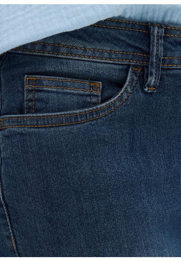 bonprix - Jeansy slim fit, cropped, średni stan. Kolor: niebieski