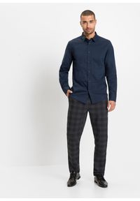 bonprix - Koszula z bawełną ze stretchem, Slim Fit. Kolor: niebieski. Materiał: bawełna. Długość rękawa: długi rękaw. Długość: długie