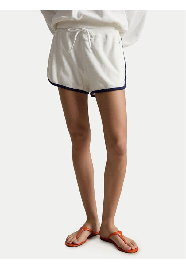 Polo Ralph Lauren Szorty sportowe 211A12956003 Biały Relaxed Fit. Kolor: biały. Materiał: bawełna
