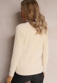 Renee - Beżowy Sweter Wełniany Elisabema. Kolor: beżowy. Materiał: wełna. Długość rękawa: długi rękaw. Długość: długie. Styl: klasyczny #2