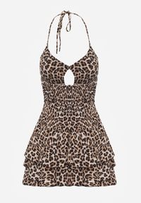 Renee - Beżowa Panterkowa Sukienka z Wiązaniem na Szyi i Falbankami Gilanne. Okazja: na co dzień. Typ kołnierza: kołnierz z falbankami. Kolor: beżowy. Materiał: jeans. Długość rękawa: bez rękawów. Sezon: lato. Styl: casual #2