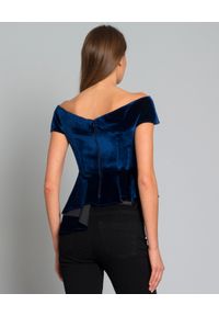 SELF PORTRAIT - Granatowa bluzka Cut Out. Kolor: niebieski. Materiał: elastan, poliester. Wzór: geometria. Styl: elegancki #4