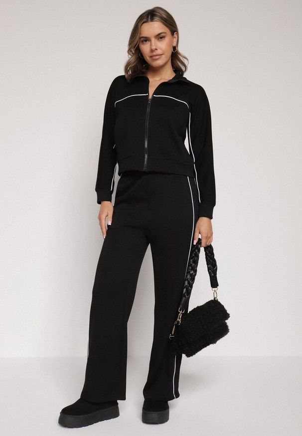 Born2be - Czarny Retro Komplet Dresowy z Wiskozą Szerokie Spodnie i Bluza ze Stójką Sewelda. Kolor: czarny. Materiał: wiskoza, dresówka. Sport: turystyka piesza