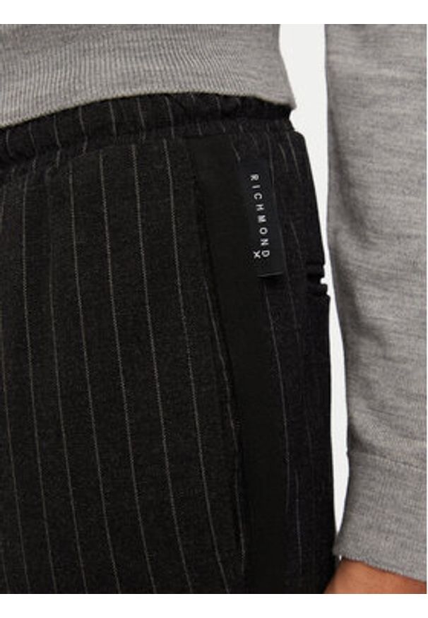 Richmond X Chinosy UMA24152PA Szary Regular Fit. Kolor: szary. Materiał: syntetyk