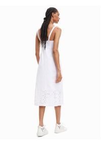 Desigual Sukienka letnia 23SWVK72 Biały Regular Fit. Kolor: biały. Materiał: syntetyk. Sezon: lato #5
