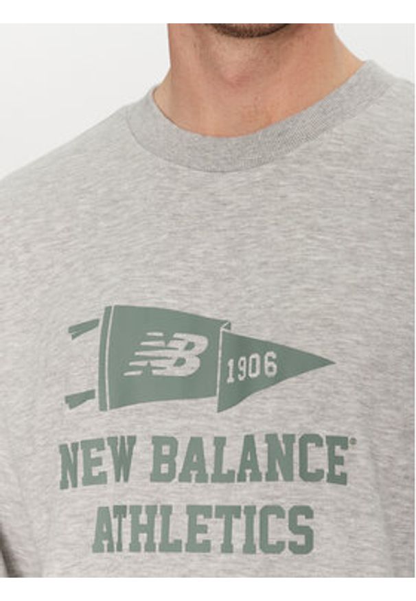 New Balance Bluza MT51929 Szary Regular Fit. Kolor: szary. Materiał: bawełna
