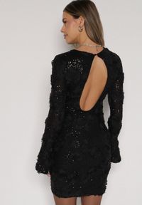 Born2be - Czarna Cekinowa Sukienka z Kwiatami 3D Naweda. Okazja: na spotkanie biznesowe. Kolor: czarny. Materiał: poliester, jeans. Wzór: kwiaty. Styl: biznesowy #4