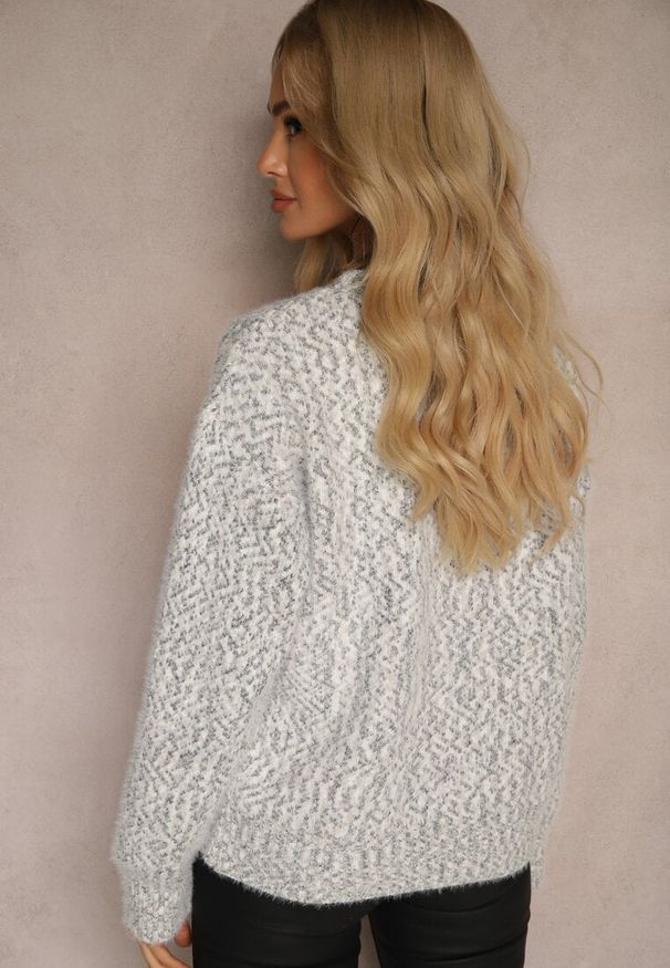 Renee - Szary Sweter z Dodatkiem Wiskozy o Kroju Oversize Tariael. Okazja: na co dzień. Kolor: szary. Materiał: wiskoza. Styl: casual, elegancki