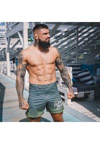 Spodenki Sportowe Męskie na trening i siłownię EXTREME HOBBY BADGE. Kolor: zielony. Materiał: poliester, elastan. Sport: fitness