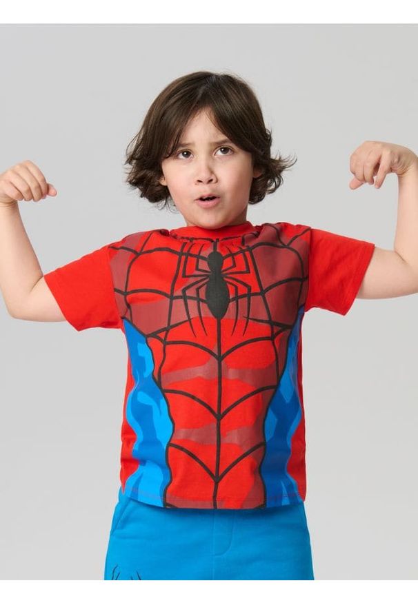 Sinsay - Bawełniana koszulka Spider-Man - czerwony. Kolor: czerwony. Materiał: bawełna