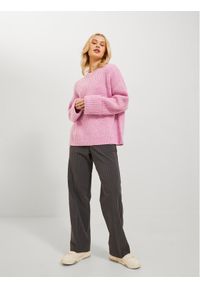 JJXX Sweter 12245453 Różowy Relaxed Fit. Kolor: różowy. Materiał: syntetyk #1