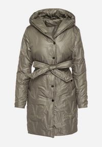 Born2be - Zielona Kurtka z Pikowanymi Przeszyciami Kapturem i Wiązanym Paskiem Erlexie. Okazja: na spotkanie biznesowe, na co dzień, do pracy, na spacer. Kolor: zielony. Materiał: dzianina, jeans. Styl: biznesowy, klasyczny, casual #3