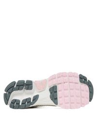 Nike Sneakersy Zoom Vomero 5 FN3695 001 Szary. Kolor: szary. Materiał: skóra. Model: Nike Zoom #6