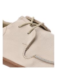 Beżowe Półbuty Armodo Skórzane Obuwie Damskie Barefoot. Okazja: na co dzień. Kolor: beżowy. Materiał: skóra. Wzór: grochy. Styl: casual, elegancki