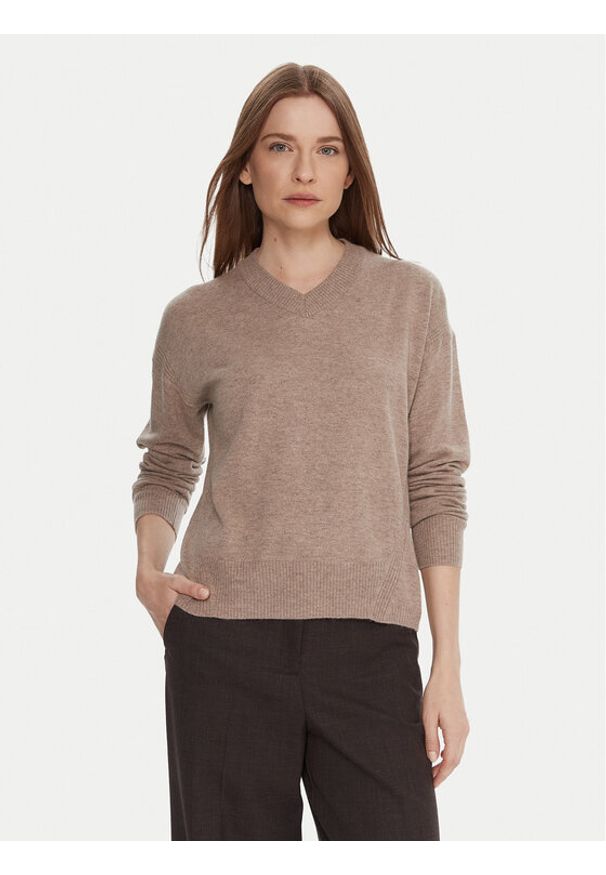 United Colors of Benetton - United Colors Of Benetton Sweter 102HD4032 Beżowy Relaxed Fit. Kolor: beżowy. Materiał: syntetyk