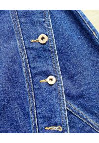 SELF PORTRAIT - Jeansowa spódnica mini. Kolor: niebieski. Materiał: jeans. Wzór: aplikacja #5