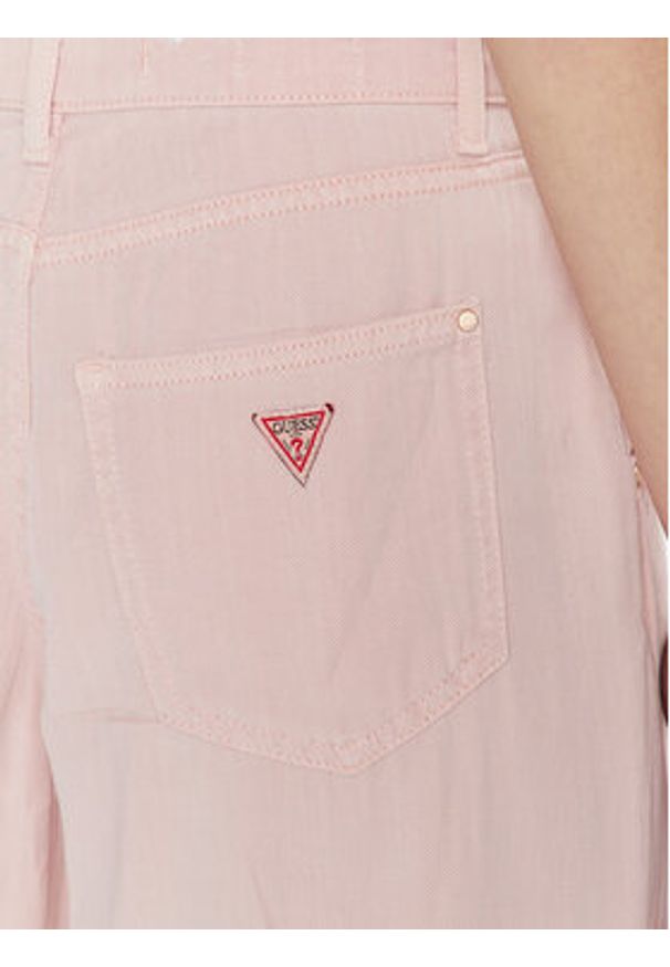 Guess Jeansy Andrea W3GA29 WFD53 Różowy Loose Fit. Kolor: różowy