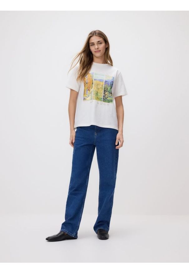 Reserved - T-shirt z nadrukiem - złamana biel. Materiał: bawełna. Wzór: nadruk