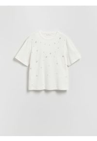 Reserved - T-shirt z aplikacjami 3D - biały. Kolor: biały. Materiał: bawełna, dzianina. Wzór: aplikacja