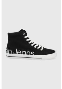 Calvin Klein Jeans trampki damskie kolor czarny. Nosek buta: okrągły. Zapięcie: sznurówki. Kolor: czarny. Materiał: guma, materiał