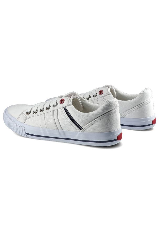 Trampki damskie Cross Jeans, z materiałową cholewką wiązaniem na oczka przeszywanymi panelami i elastyczną podeszwą, białe, FF1R4047C. Okazja: na co dzień. Wysokość cholewki: przed kostkę. Kolor: biały. Materiał: materiał. Szerokość cholewki: normalna. Styl: sportowy, klasyczny, casual