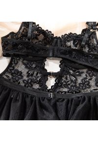 Intica - Komplet bielizny koronkowej z baskinką na romantyczne wieczory Sunnefa. Kolor: czerwony. Materiał: koronka. Wzór: koronka #8