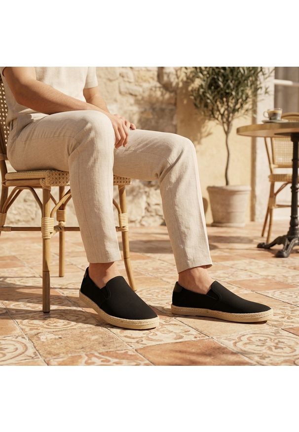 eVento - Espadryle męskie slip on czarne Unisoft 7037. Zapięcie: bez zapięcia. Kolor: czarny. Materiał: tkanina