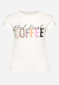 Born2be - Biały T-shirt z Napisem z Motywem Kawy Dimrrue. Kolor: biały. Materiał: tkanina. Wzór: napisy. Styl: elegancki #3