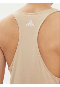 Adidas - adidas Top Essentials IS2087 Beżowy Regular Fit. Kolor: beżowy. Materiał: bawełna