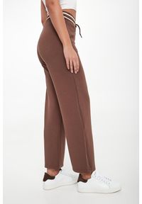 Armani Exchange - Spodnie dresowe damskie ARMANI EXCHANGE. Materiał: dresówka #3