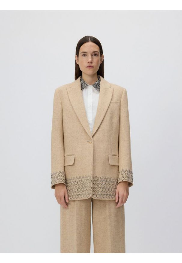 Reserved - Marynarka z ozdobnym wykończeniem - kremowy. Kolor: kremowy. Materiał: tkanina, wełna