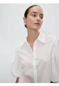 Reserved - Koszula z bufiastymi rękawami - złamana biel. Materiał: bawełna #1