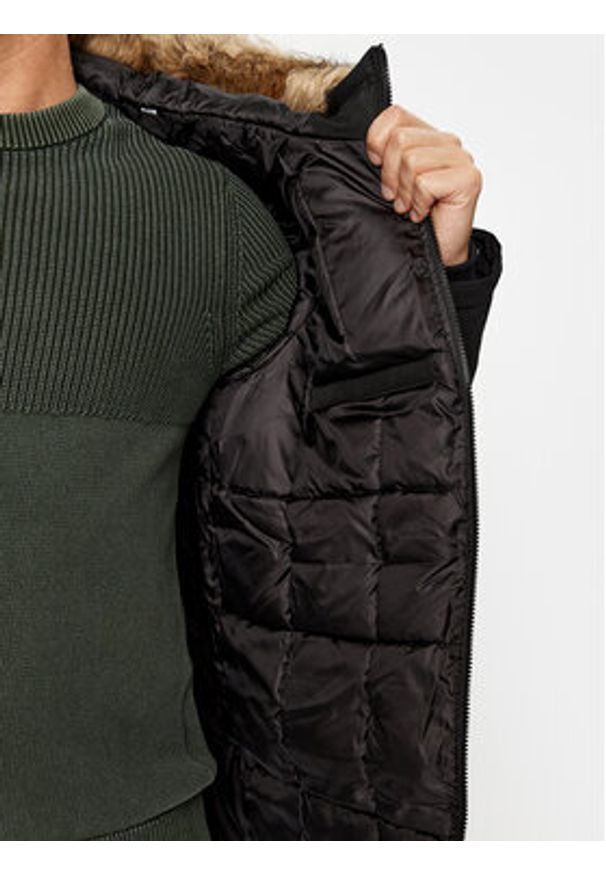 Jack & Jones - Jack&Jones Kurtka zimowa 12235858 Czarny Regular Fit. Kolor: czarny. Materiał: syntetyk. Sezon: zima