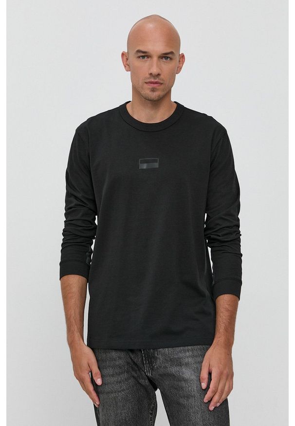 adidas Originals - Longsleeve bawełniany. Kolor: czarny. Materiał: bawełna. Długość rękawa: długi rękaw. Wzór: gładki, aplikacja