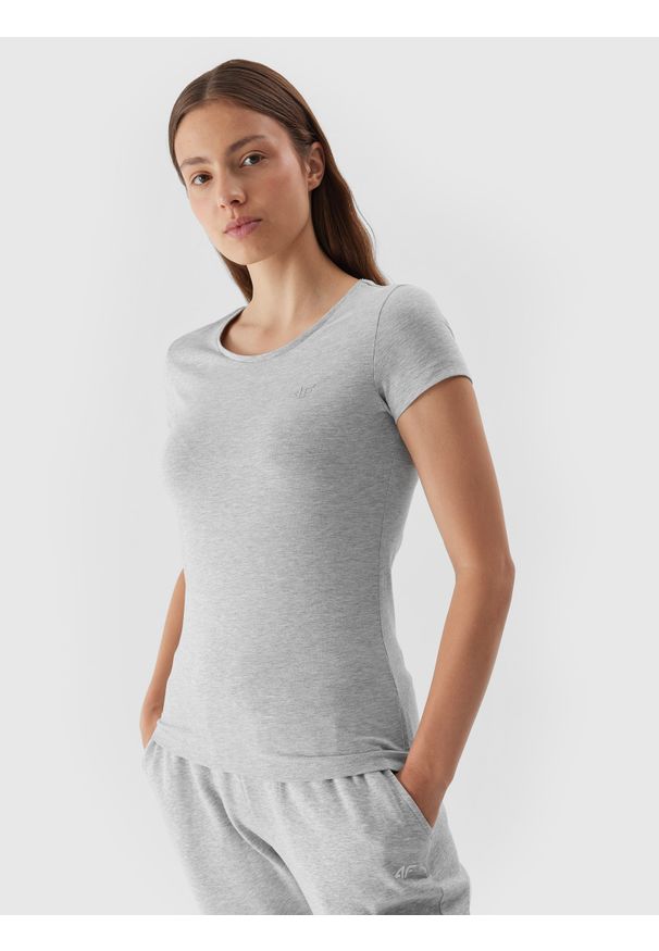 4f - T-shirt regular gładki damski. Kolor: szary. Materiał: bawełna, elastan. Wzór: gładki
