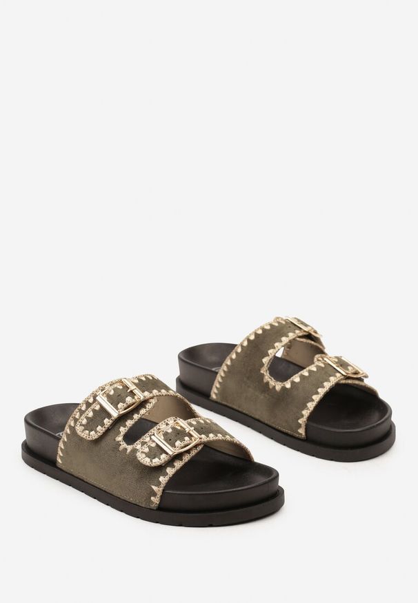 Born2be - Zielone Klapki na Grubej Podeszwie z Klamerkami i Ozdobnymi Przeszyciami Sellenie. Okazja: na co dzień. Kolor: zielony. Materiał: len. Styl: boho, casual