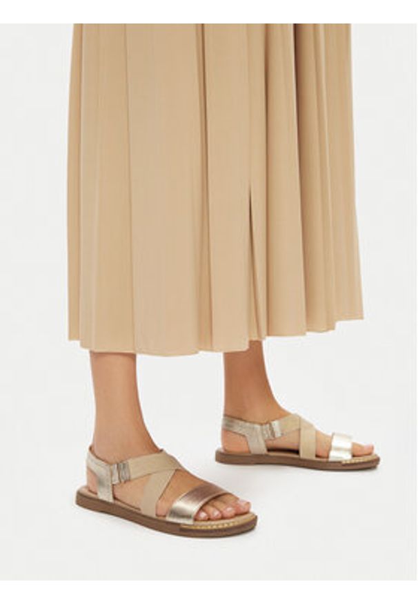 Lasocki Sandały WI23-LALITA-11 Złoty. Kolor: złoty. Materiał: skóra