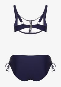 Born2be - Granatowe Bikini ze Ściągaczami Biustonosz i Majtki Figi Miladenna. Kolekcja: plus size. Kolor: niebieski. Materiał: len. Wzór: aplikacja #3