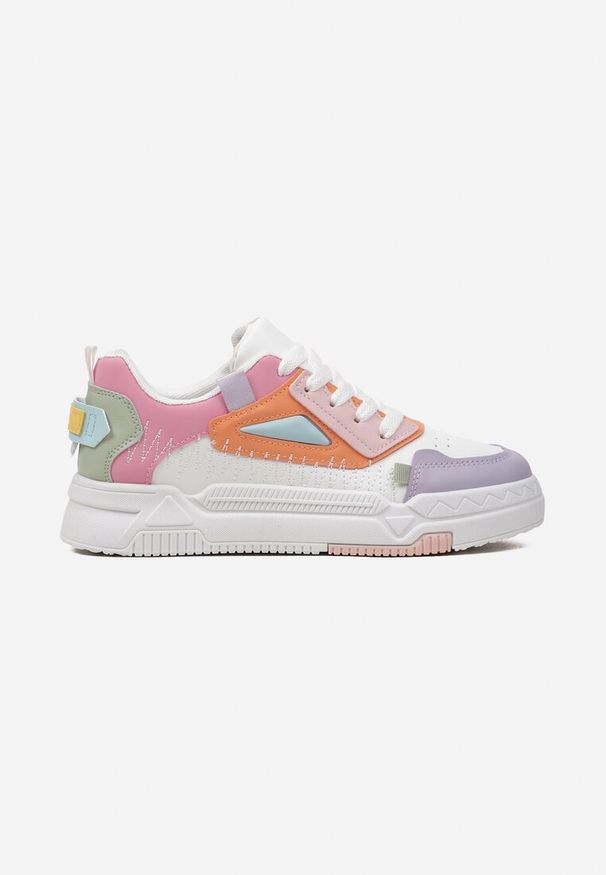 Born2be - Biało-Różowe Sneakersy na Płaskiej Podeszwie ze Sznurowaniem i Przeszyciami Liskia. Kolor: biały. Materiał: materiał. Obcas: na płaskiej podeszwie
