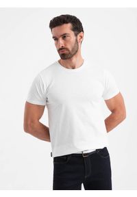 Ombre Clothing - Męski klasyczny bawełniany T-shirt BASIC - biały V4 OM-TSBS-0146 - XXL. Okazja: na co dzień. Kolor: biały. Materiał: bawełna. Wzór: jednolity. Styl: klasyczny
