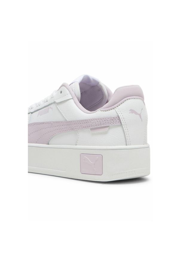 Puma - Młodzieżowe sneakersy Carina Street PUMA White Grape Mist Purple. Okazja: na co dzień. Kolor: fioletowy, wielokolorowy, biały. Materiał: skóra. Sport: turystyka piesza