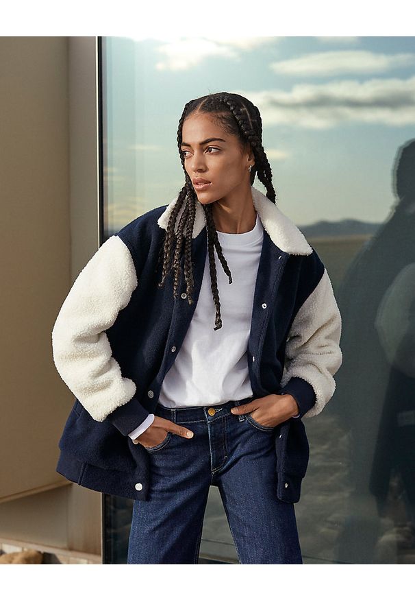 Lee - LEE ELONGATED VARSITY JACKET DAMSKA KURTKA PRZEJŚCIOWA SHERPA NAVY L55IEX35 112320682