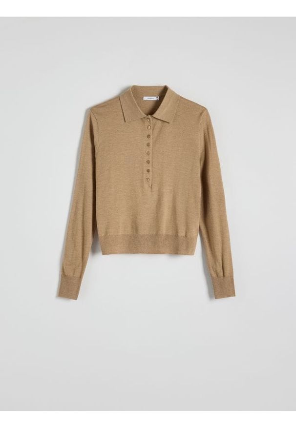 Reserved - Sweter polo z domieszką wełny - beżowy. Typ kołnierza: polo. Kolor: beżowy. Materiał: wełna