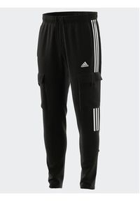 Adidas - adidas Spodnie dresowe IA3067 Czarny Regular Fit. Kolor: czarny. Materiał: syntetyk