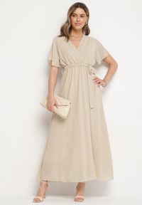 Born2be - Beżowa Brokatowa Sukienka Koktajlowa Ozdobiona Paskiem Ziliane. Okazja: na imprezę. Kolor: beżowy. Wzór: aplikacja. Styl: wizytowy #4