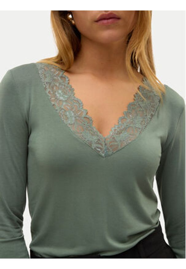 Vero Moda Bluzka Rosa 10298832 Zielony Regular Fit. Kolor: zielony. Materiał: wiskoza