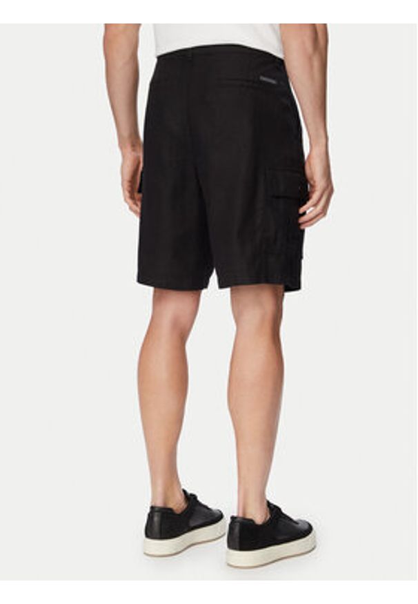 Calvin Klein Jeans Szorty materiałowe LV04RF610G Czarny Regular Fit. Kolor: czarny. Materiał: bawełna
