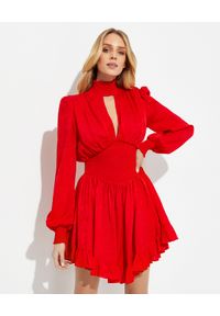 Versace Jeans Couture - VERSACE JEANS COUTURE - Czerwona sukienka z bufiastymi rękawami. Kolor: czerwony. Typ sukienki: asymetryczne #1