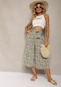 Renee - Zielone Spodnie z Szerokimi Nogawkami High Waist z Bawełną Paskiem i Gumką w Talii Drosofia. Okazja: na co dzień. Stan: podwyższony. Kolor: zielony. Materiał: bawełna. Styl: casual, elegancki
