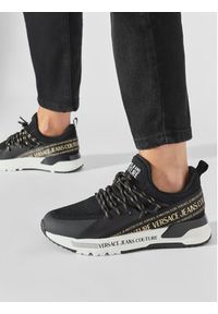 Versace Jeans Couture Sneakersy 75VA3SA8 Czarny. Kolor: czarny. Materiał: materiał